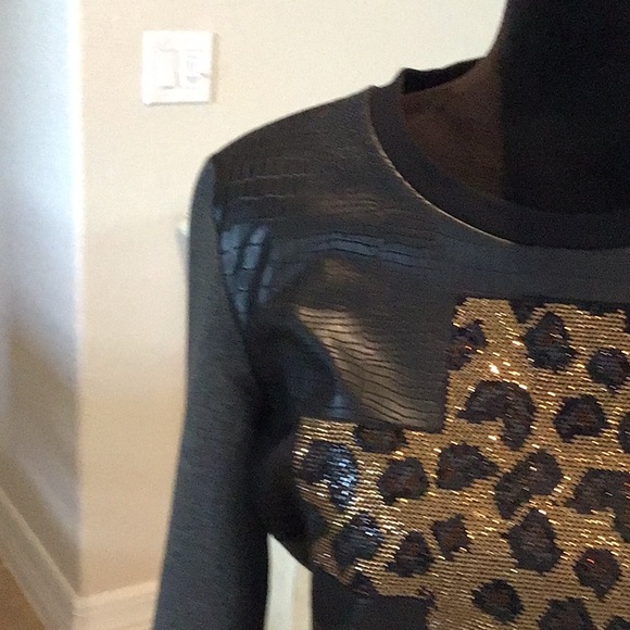 Madness National faux leather/sequin front top, long sleeves, size medium - Picture 3 of 14